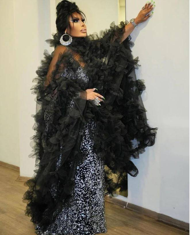 Türk Müziğinin divası Bülent Ersoy makyajsız yakalandı! Görenler tanıyamadı - Resim: 3